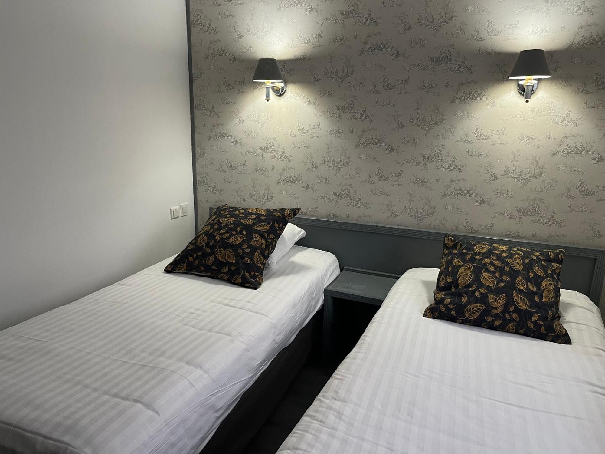 Hotel Le Roosevelt 日韦 外观 照片